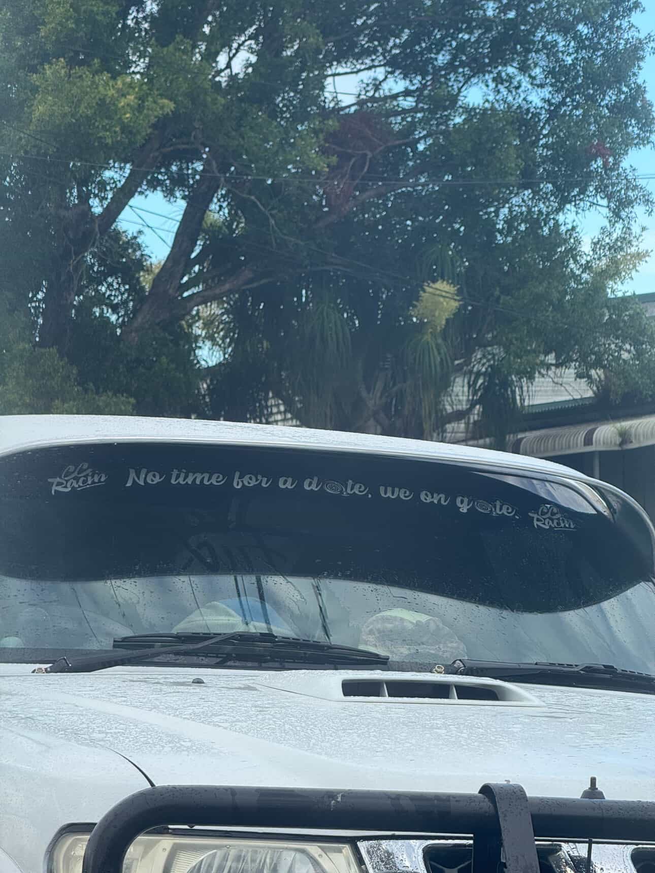 No time for a date, we on gate | Window Banner